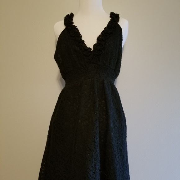 Black dress with lace overlay - Picture 1 of 3
